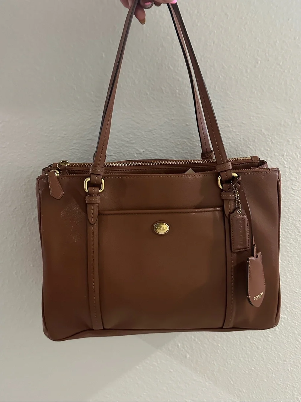 Coach Leather Shoulder Tote with Gold Toned Hardware